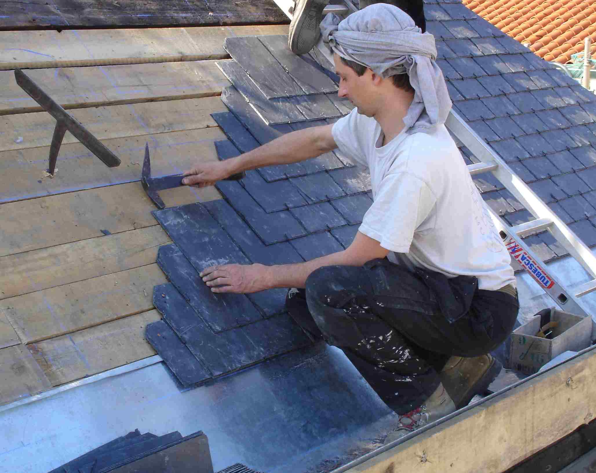  Toiture et Façade couverture zinguerie travaux acrobatiques Lyon CouvertureZinguerie